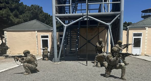 499786044 1275555197909126 2636845808637652915 n.jpg?stp=cp6 dst jpg p320x320 tt6& nc cat=105&ccb=1 .jpg