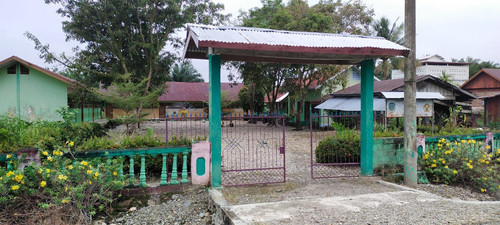 backround sekolah.jpg