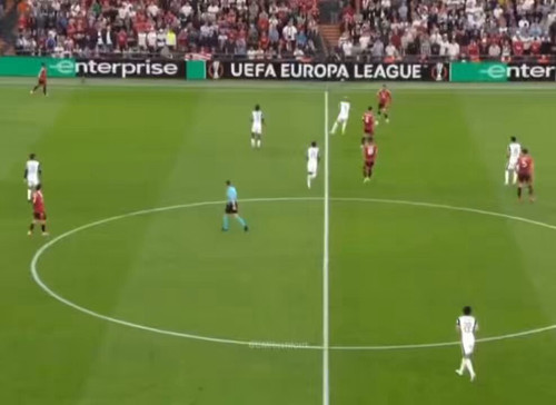 EfLeBppd5tX UE5 .jpg