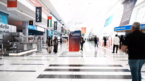 0DNRdhFpWB9yb 0v.jpg