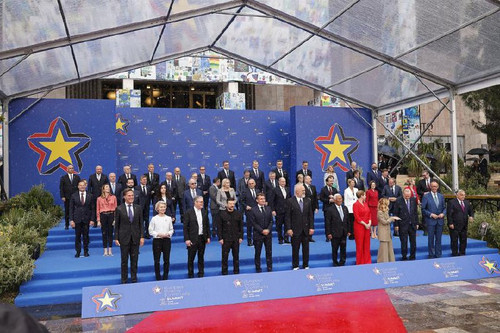 CifwAQHnIN0WvJ2PKp9IhqLGGma5EAxdfYK jvuVqGaJYG IQUkFCViri1FWWTvItOEHYfm0cRwpzGQZKiQ05P0Six4smAb0hTHz.jpg