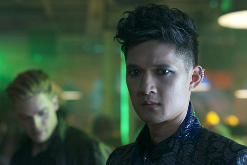 shadowhunters magnus.jpg