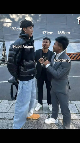 GnB d9xbQAAy5GA.jpg