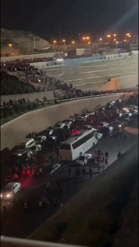 32uqi1Q tHjIFiv .jpg