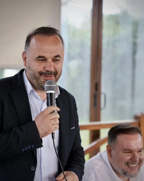 487426218 1200738641608313 6503352910625574599 n.jpg?stp=cp6 dst jpg s600x600 tt6& nc cat=108&ccb=1 .jpg