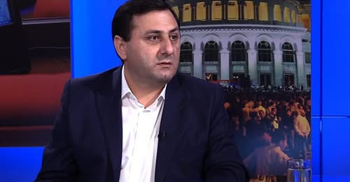 17327735125501536445?url=https%3A%2F%2F168.am%2Fwp content%2Fuploads%2F2020%2F11%2FSamvel Farmanyan .jpg