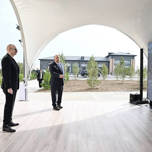 486393874 18052793234194839 6856710116071305088 n.jpg?stp=dst jpg s600x600 tt6& nc cat=109&ccb=1 7& .jpg