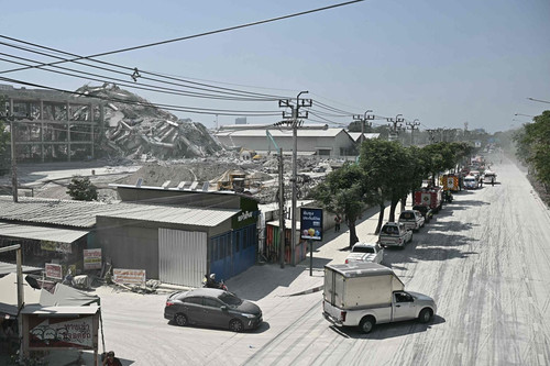 GnHJ SlW0AAVfqT?format=jpg.jpg