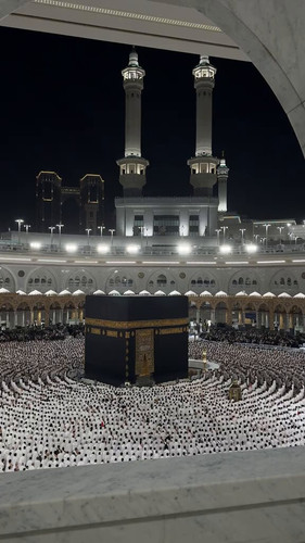 q2t rEZqUY13 qfX.jpg