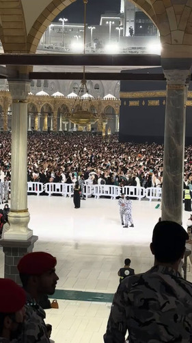 BWHc7HpnzfIE 10L.jpg