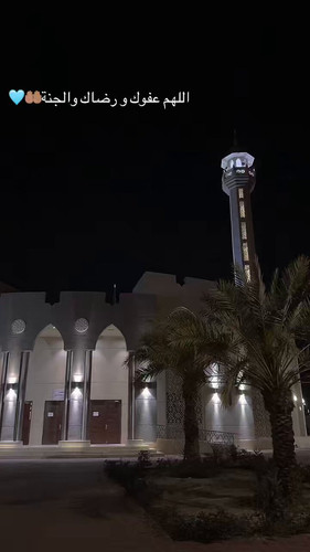 6AFvoq1GCY9QT8pY.jpg