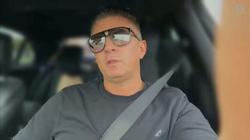 A xdKV85XyTifQt8.jpg