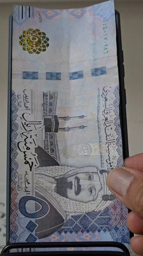 iVadE4Pjqr3w7EPO.jpg