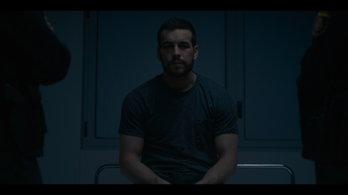 The.Innocent.S01E01.2160p.NF.WEB DL.DDP5.1.HDR.HEVC HHWEB.mkv 20250327 143203.123.png