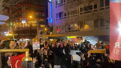 iSXGKl3Sm FBQekK.jpg