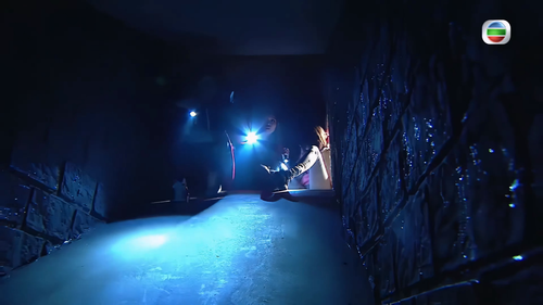 Blue.Veins.2009.S01E01.2160p.WEB DL.VP9.AAC HHWEB.mkv 20250327 212437.590.png