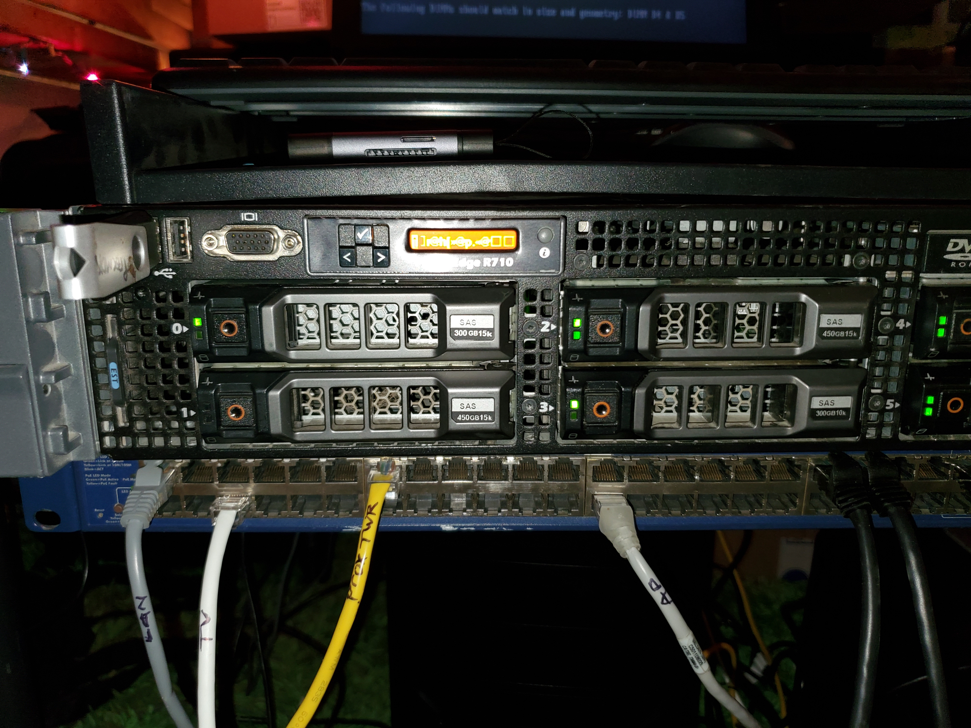 You okay R710¿ You waπt t∅ t@l] aboût !t? : r/homelab