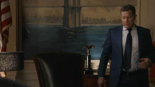 Blue.Bloods.S14E01.1080p.AMZN.WEB DL.DDP2.0.H.264.DUAL C76 001.png