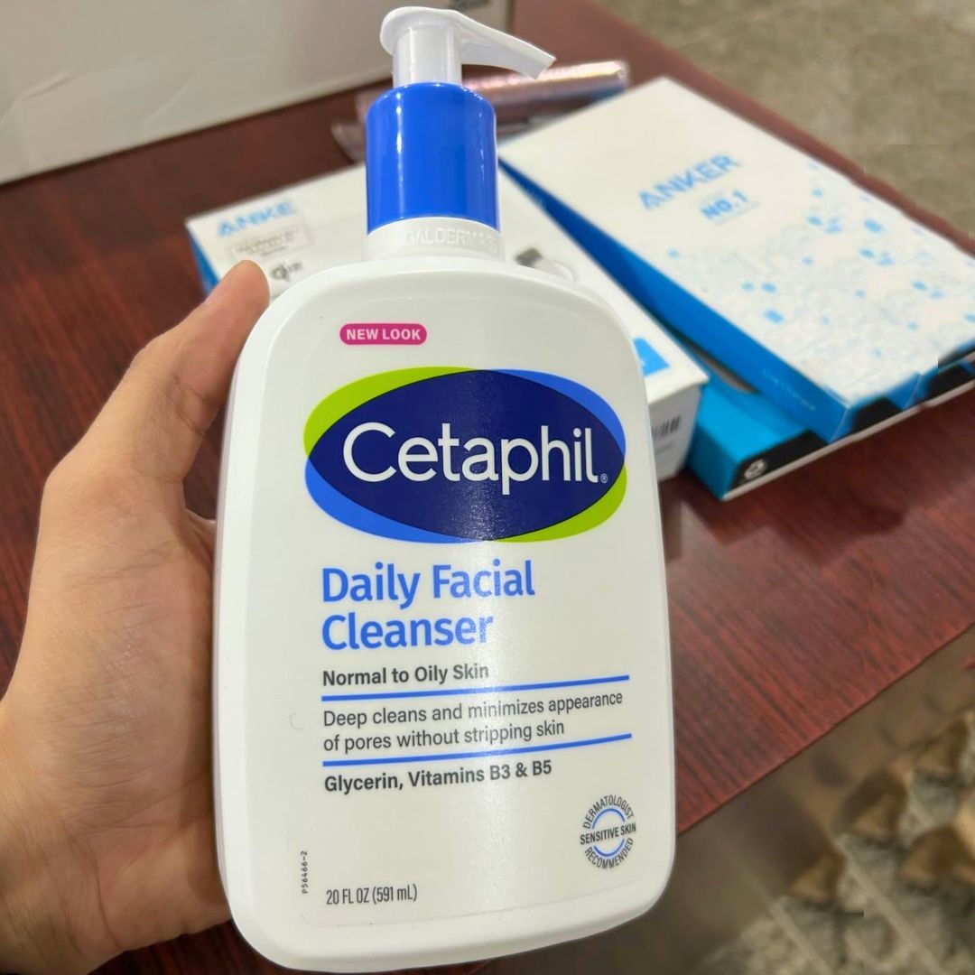 Sabonete facial da Cetaphil, limpador facial diário para combinação de pele sensível oleosa, 600 ml, limpeza suave com espuma profunda sem descascar Sabonete facial da Cetaphil, limpador facial diário para combinação de pele sensível oleosa, 600 ml, limpeza suave com espuma profunda sem descascar