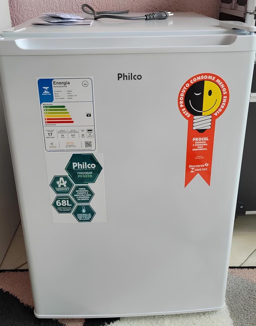 Frigobar Philco Pfg85b 68 Litros Porta Reversivel Branco