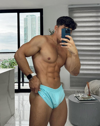 GQ3Zzs0bwAMXOsj.1