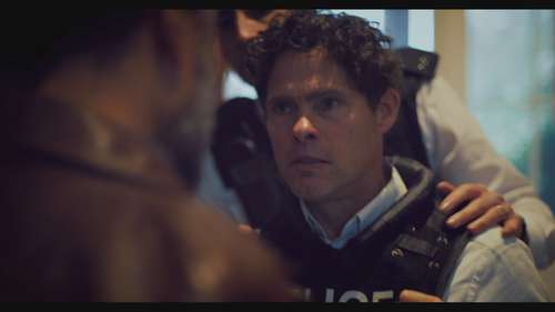 Escape.2023.MULTi.COMPLETE.BLURAY MONUMENT 20250504 180951.156.png