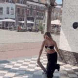 ezgif 879b72ce15859f.gif