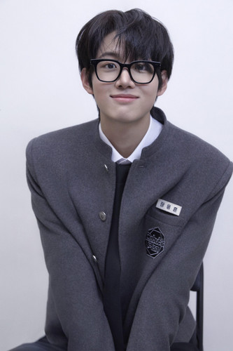 glassesyh.jpg