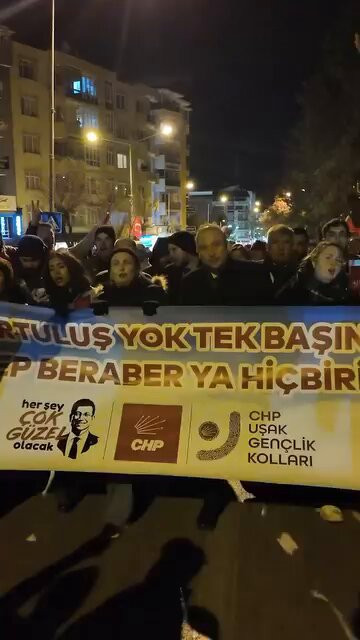 KDCsY uvDEp T9sH.jpg