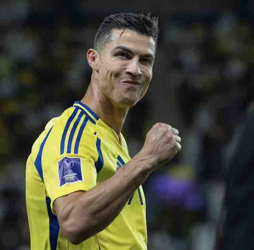 8879D04F 64C8 488A 8FC5 E55081C08599.jpg