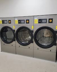 Commercial Washing Machine For Sale.jpg