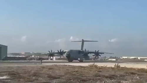 WfekHAHRwOrI6qzV.jpg