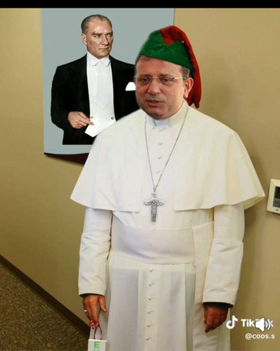 GmVuLvNa8AQJ1GV.jpg