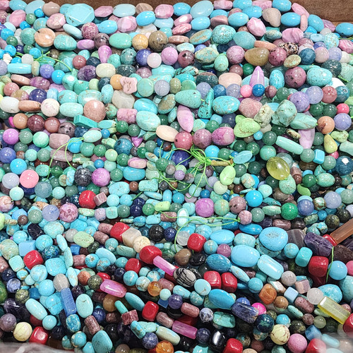 cropped 17424279852058118604742150641108.jpg