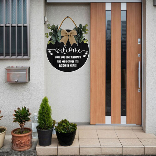 hope you like animals and kids case it is a zoo here 3.jpg