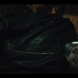 Woman.of.the.Dead.S02E01.Plastic.Wrap.1080p.NF.WEB DL.CZ DE.DD+5.1.H.264 playWEB.mkv snapshot 41.48 