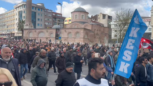 7yO6B vxfpYGqQM5.jpg