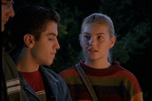 Clube.do.Terror.S07E01.O.Conto.do.Olhar.Prateado.Parte.Um.480i.DVD.REMUX.DD2.0.MPEG 2.DUAL Cory 001.png