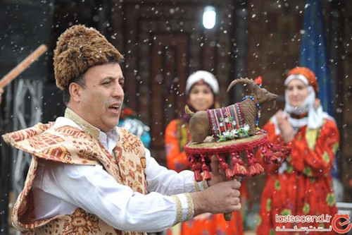 GmTZGfIa8AAnibg.jpg