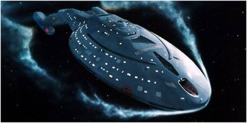Star Trek Voyager Ship.jpg
