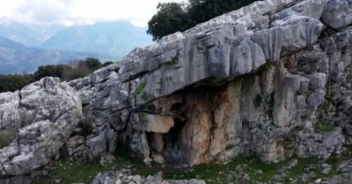 4211324760435173006?url=https%3A%2F%2Fshqiptarja.com%2Fuploads%2F780x440%2F1742397629 shpellaeshkrua.jpg