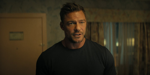 Reacher (2022) S03E07 L.A. Story (1080p AMZN Webrip x265 10bit EAC3 5.1 Atmos DNU)[TAoE] 020.jpg