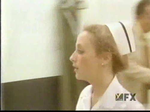 cap Trapper.John,.M.D..S01E01.Trapper.John,.M.D..TVRip.XViD TVV 00 04 03 02.png