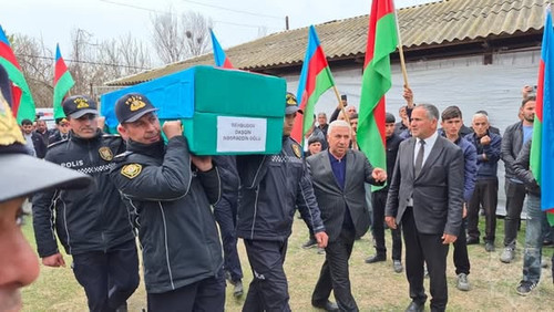 485323137 1076015537889388 6770890039815770375 n.jpg?stp=dst jpg s600x600 tt6& nc cat=106&ccb=1 7& n.jpg