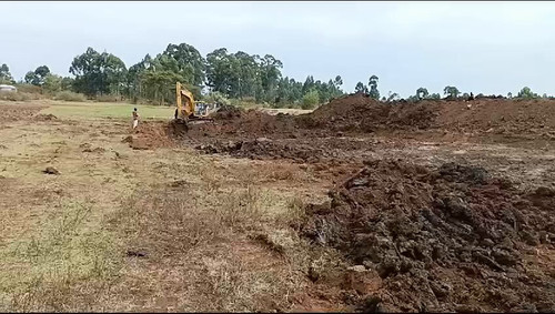 d rOV KoJhfwlgHk.jpg