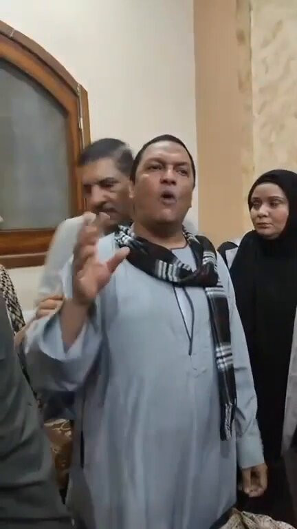 6 zME4sv6mIf1xNc.jpg