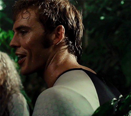tumblr d443884a7425b730823a799619d27193 e6325807 540.gif