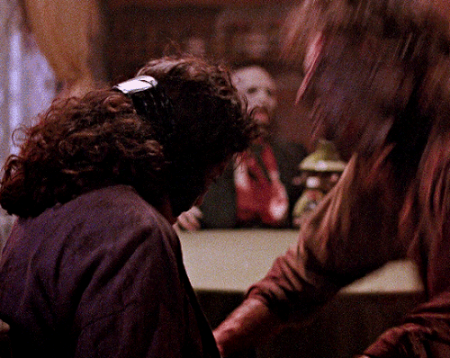 tumblr 96708f09b5f4fd1ce94fce95042366f3 1052c1d2 540.gif