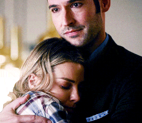 tumblr 7ee014724fe280b93435fe7dcc59c679 3fb805d2 540.gif