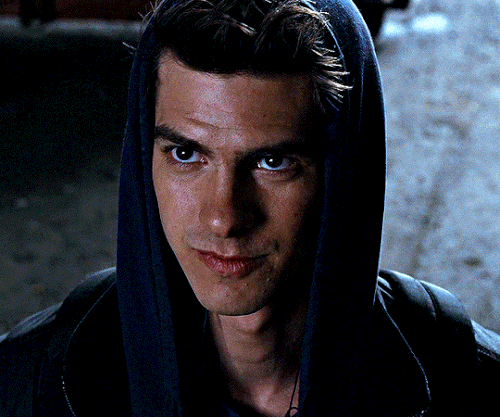 tumblr c3b3e0a2c7efc3ff45b29b3de2c46b05 b42b13a0 540.gif
